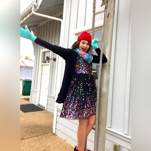 Gorgeous holiday dress!